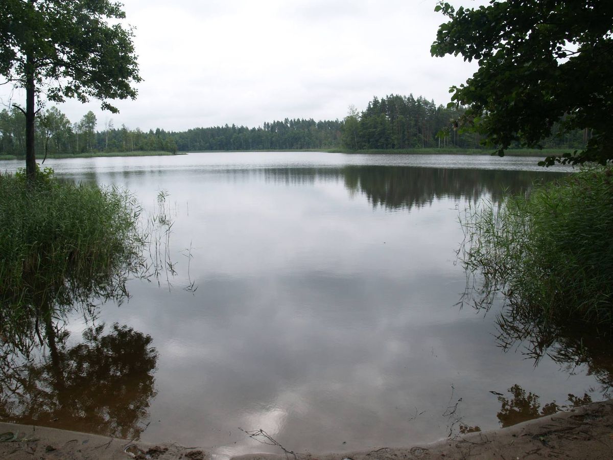 Aheru järv.