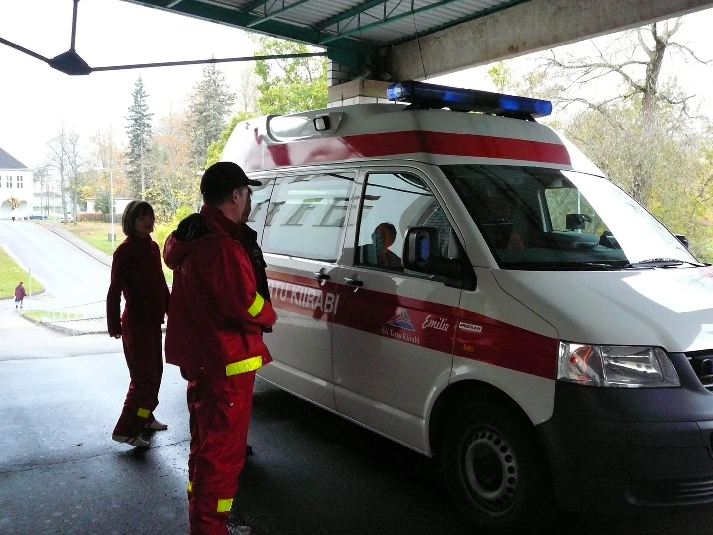 Tartu kiirabibrigaad käis Valgas päevastes valvetes pilootprojekti korras.