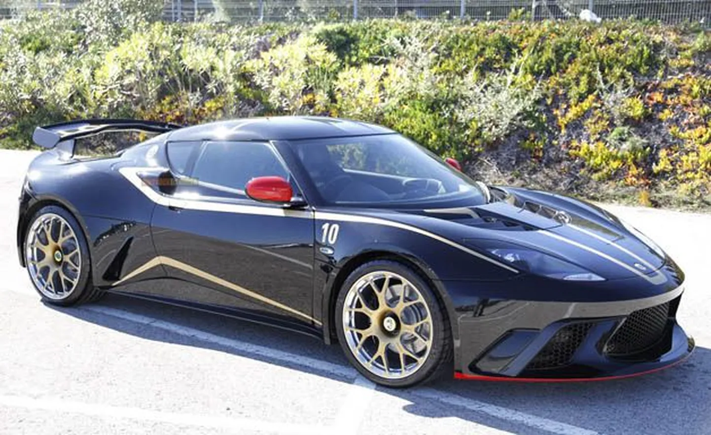 Lotuse uus sportauto Evora.