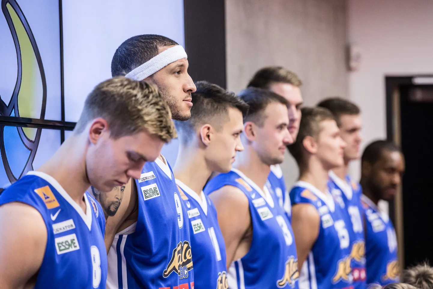 Kalev/Cramo korvpalliklubi tutvustas Arigato spordiklubis algava hooaja meeskonda, treenereid ja tantsutüdrukuid.