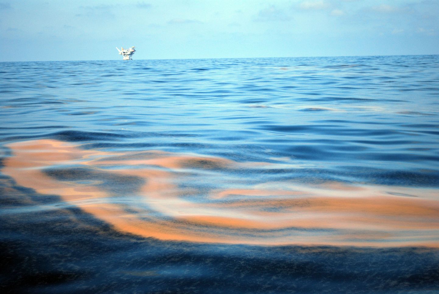 Нефтяное пятно в Мексиканском заливе.