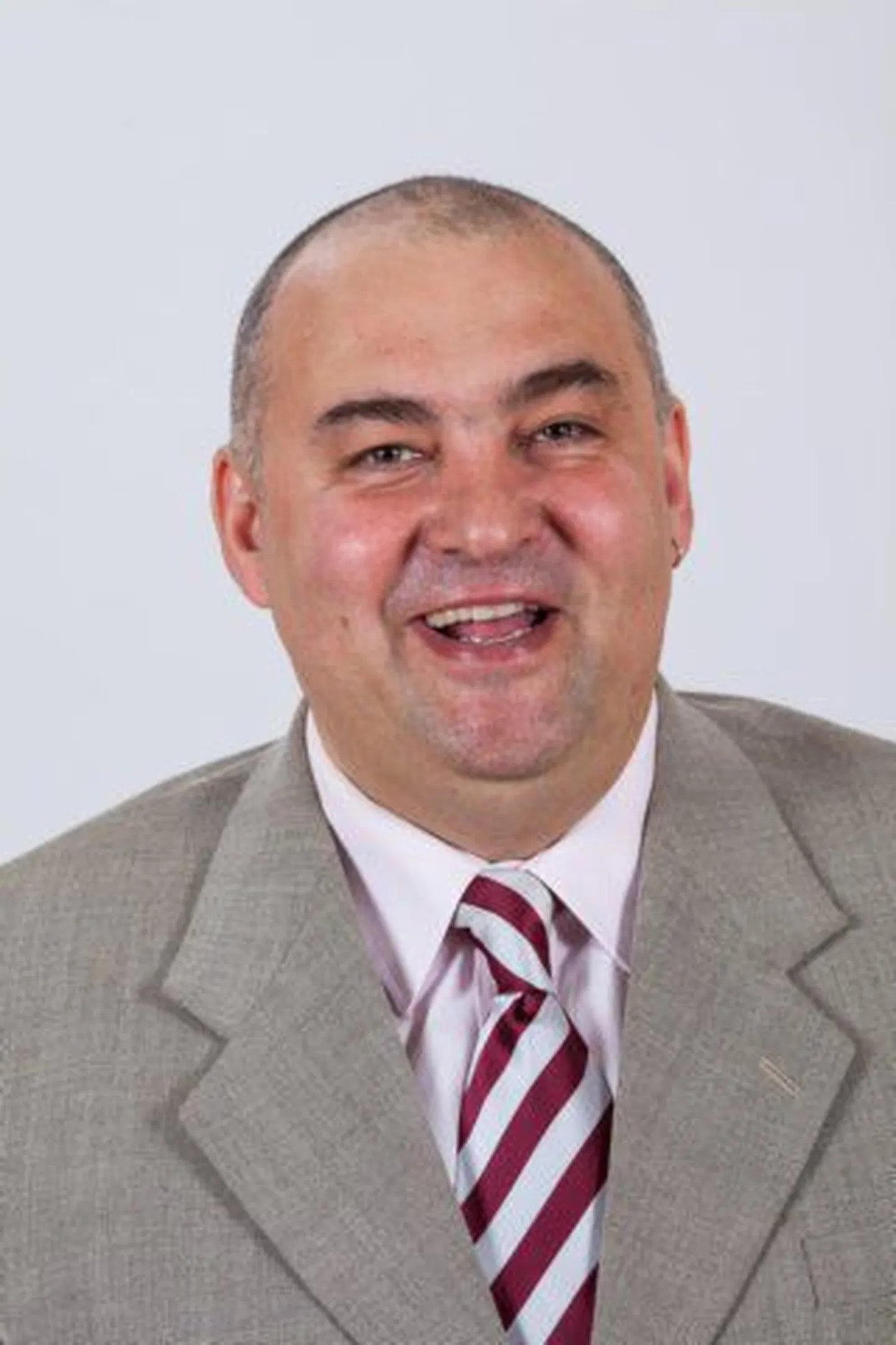 Emil Rutiku