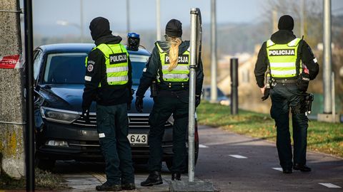 Leedu politsei uurib Eesti kodaniku hukkumist: auto terve, mees leiti maanteepervelt surnuna