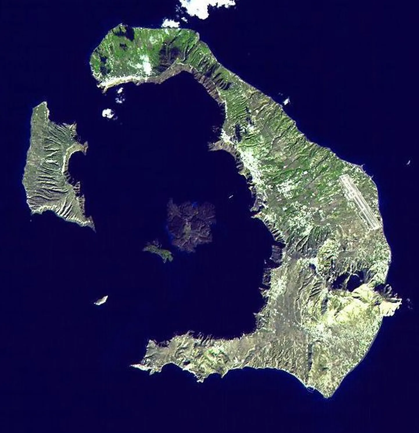 Satelliitfoto Santorinist