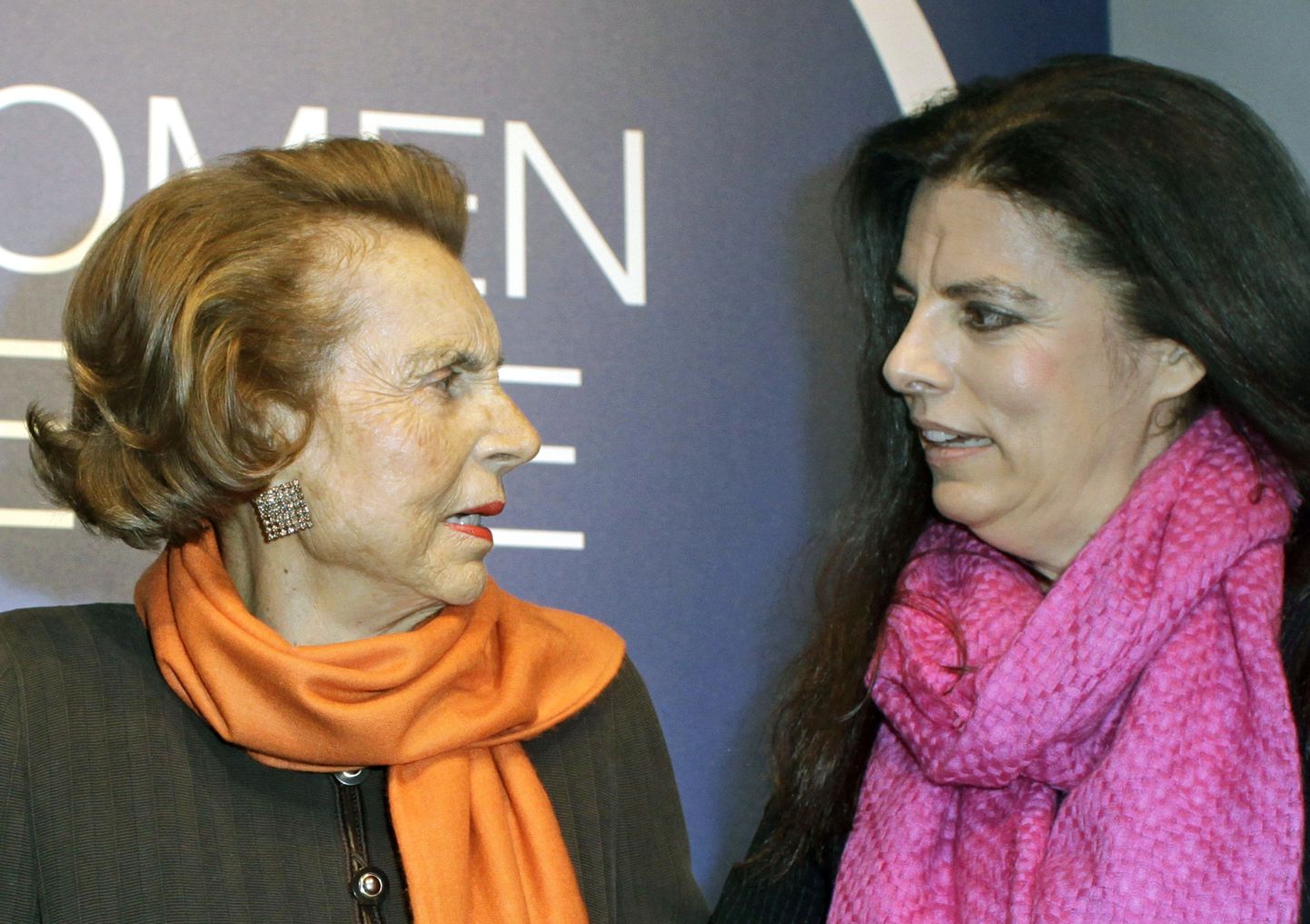 L'Oréali pärijanna Liliane Bettencourt (vasakul) tänavu märtsis koos tütre Françoise Meyers-Bettencourtiga.