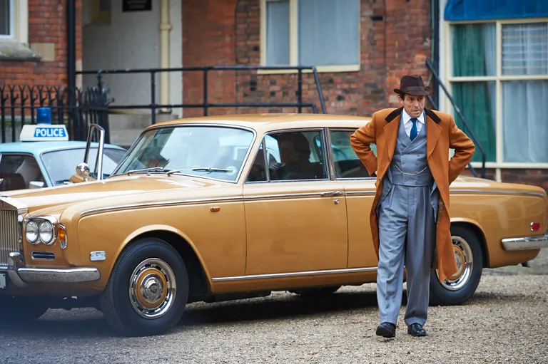 Hugh Grant miniseriaalis «A Very English Scandal»