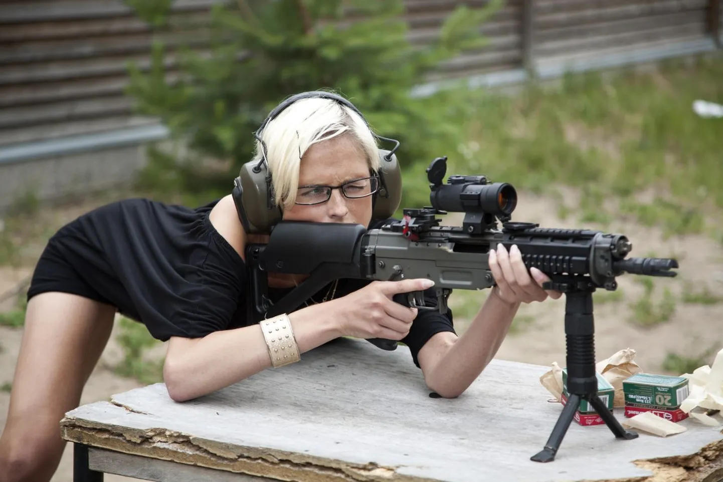 Modell Karin Karu