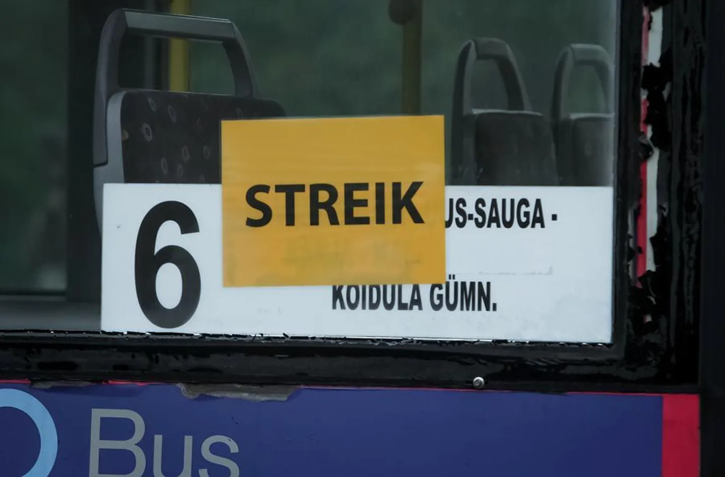 Pärnus ei sõitnud eile tunni aja vältel ükski linnaliinibuss.