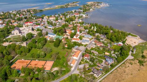 Fotod: Eesti armastatuimas suvituskohas ootab ostjat mõnus merelähedane soodne korter
