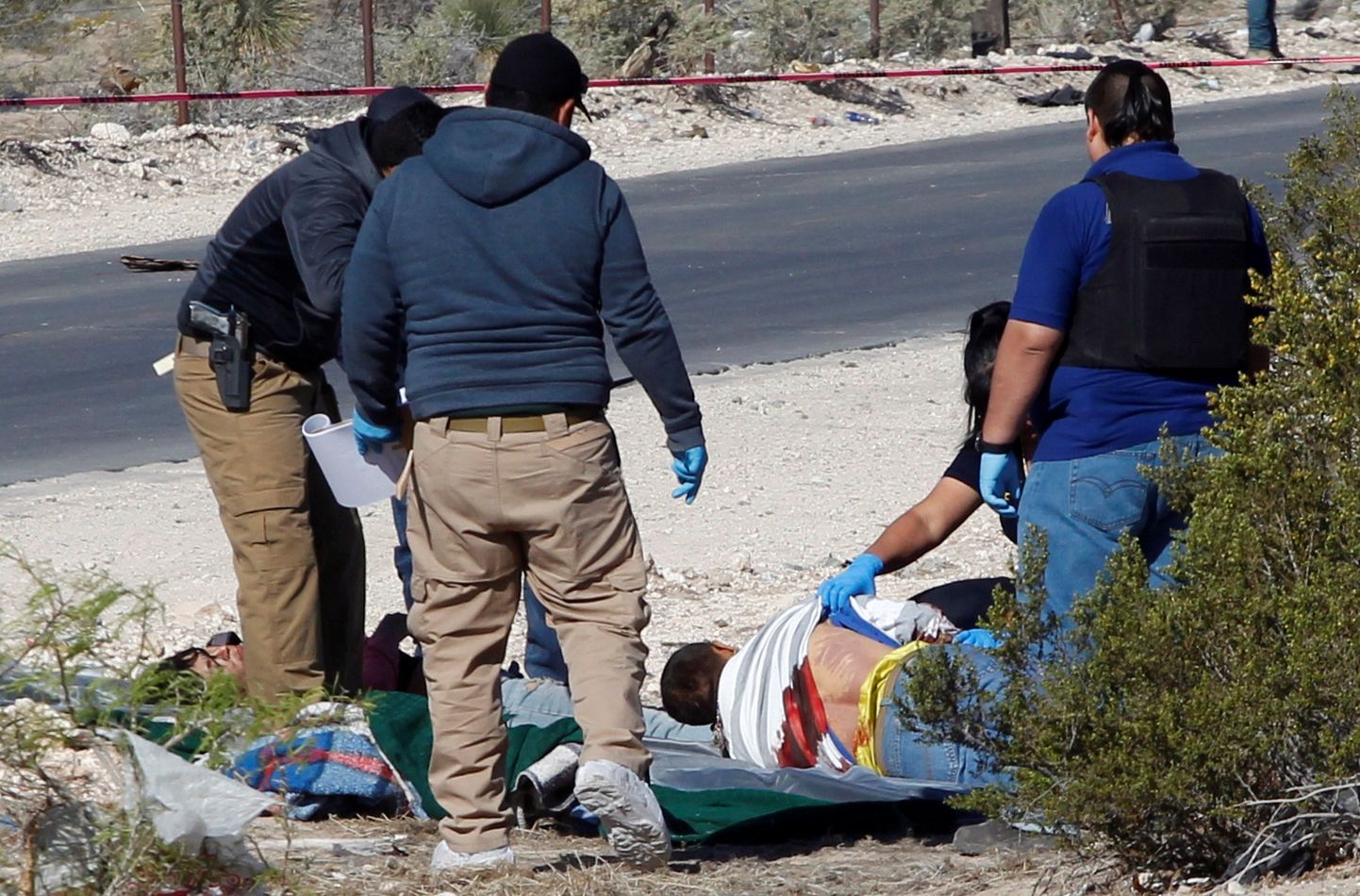 Ciudad Juarezi korrakaitsjad järjekordses mõrvapaigas.