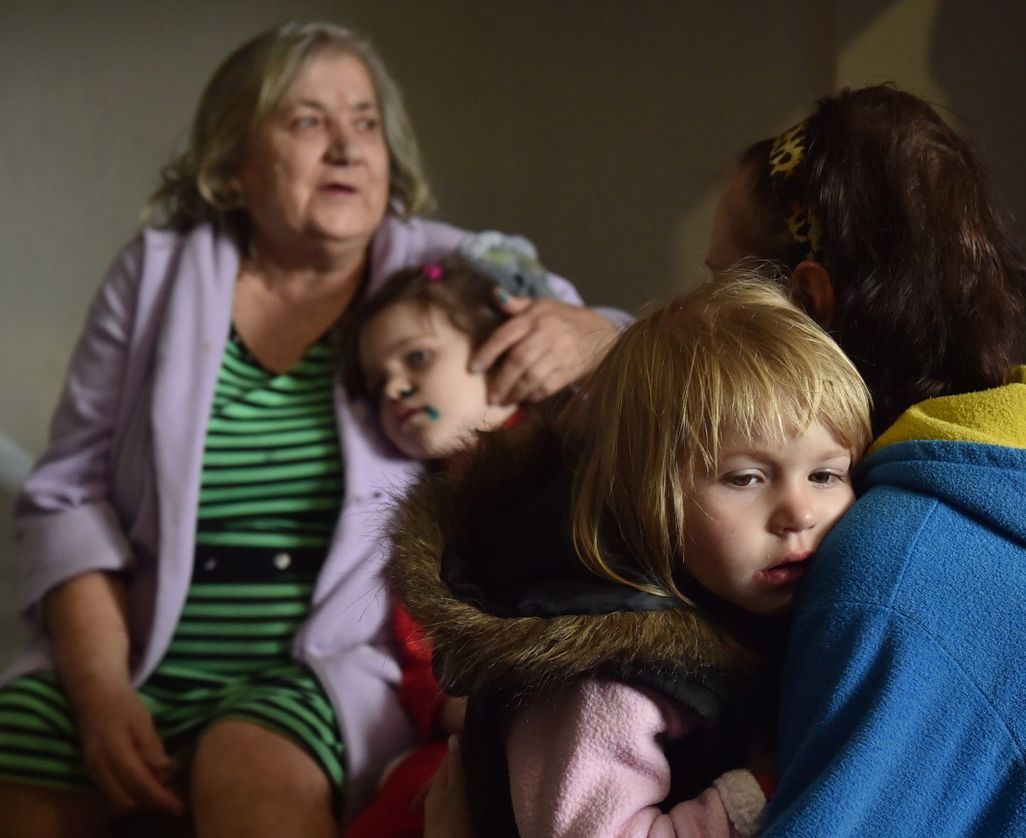 Donetskist põgenenud inimesed Ukraina valitsuse kontrolli all olevas Slovjanskis.