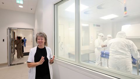 GALERII ⟩ Puhasruumid TÜ kliinikumis toovad tipptasemel rakuravi ja sarvkesta tüvirakkude siirdamise Eestisse