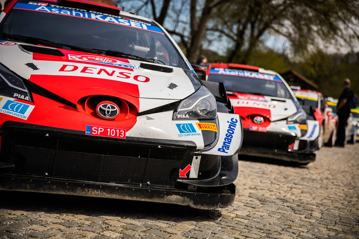 Toyota masinad. Pilt on illustreeriv.