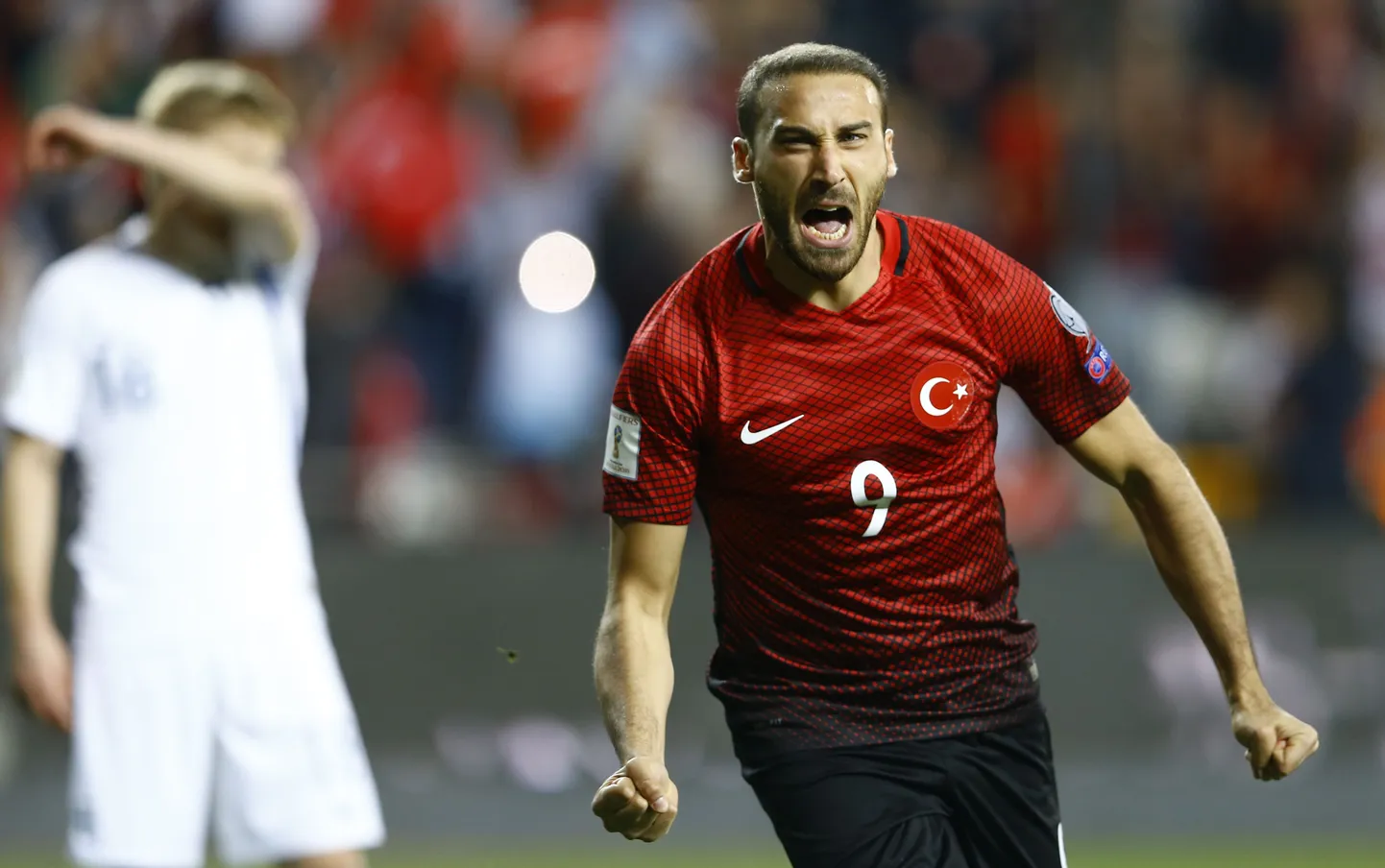 Cenk Tosun lõi soomlastele viie minutiga kaks väravat.