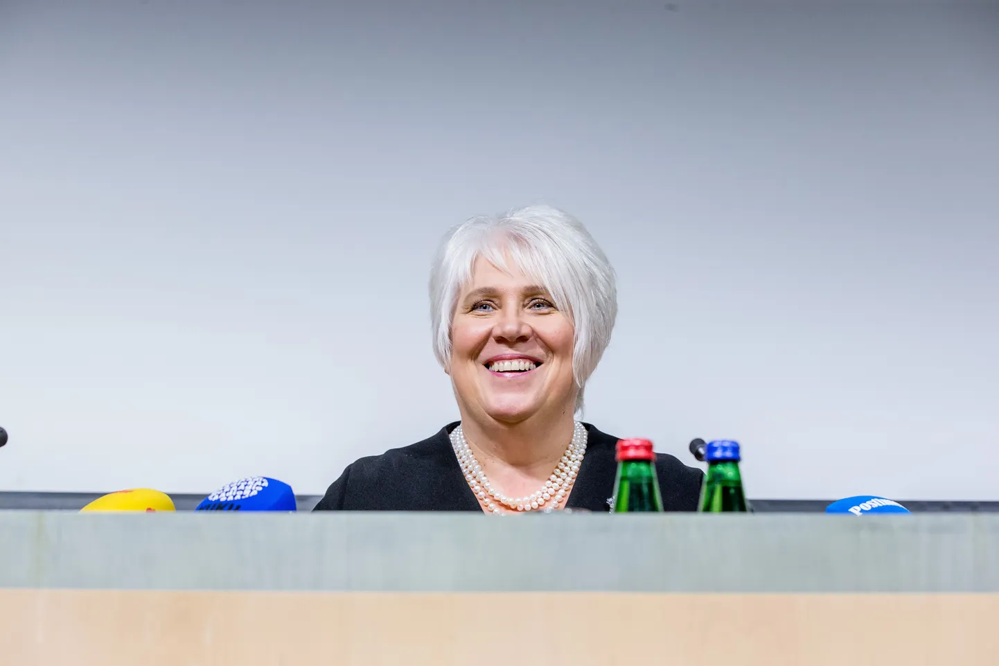 Marina Kaljurand teatas pressikoneverntsil, et kandideerib valimiskogus presidendiks.