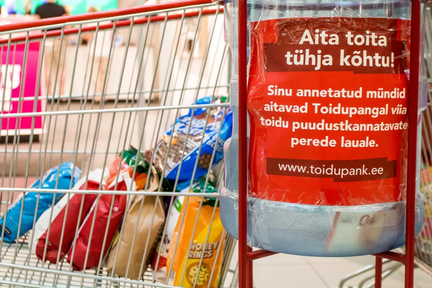 Toidupank on abivajajatele toitu jaganud 2010. aastast.