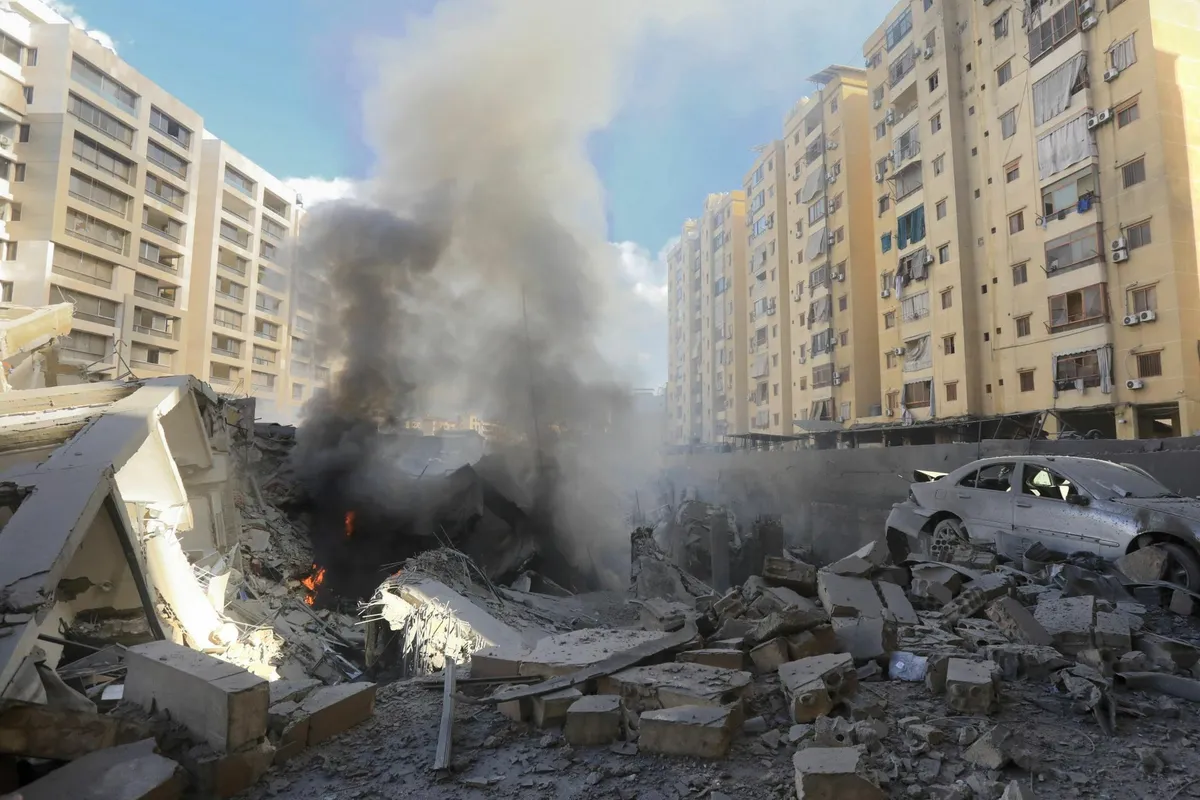 Iisrael korraldas kolmapäeva hommikul õhurünnaku Liibanoni pealinnale. Pildil pommitabamuse asukoht Beirutis kolmapäeva, 2. oktoobri hommikul.