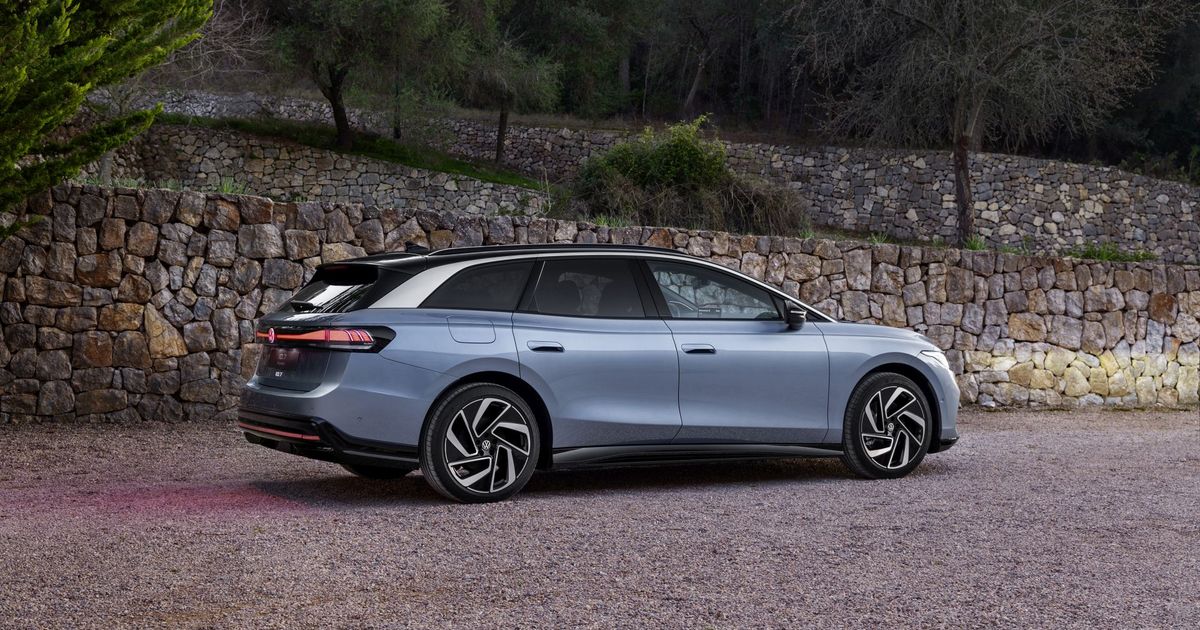 KÕIGE KAUGEMALE ⟩ Volkswagen esitles oma uut elektrilist ID.7 Tourerit, millel on pikim sõiduulatus