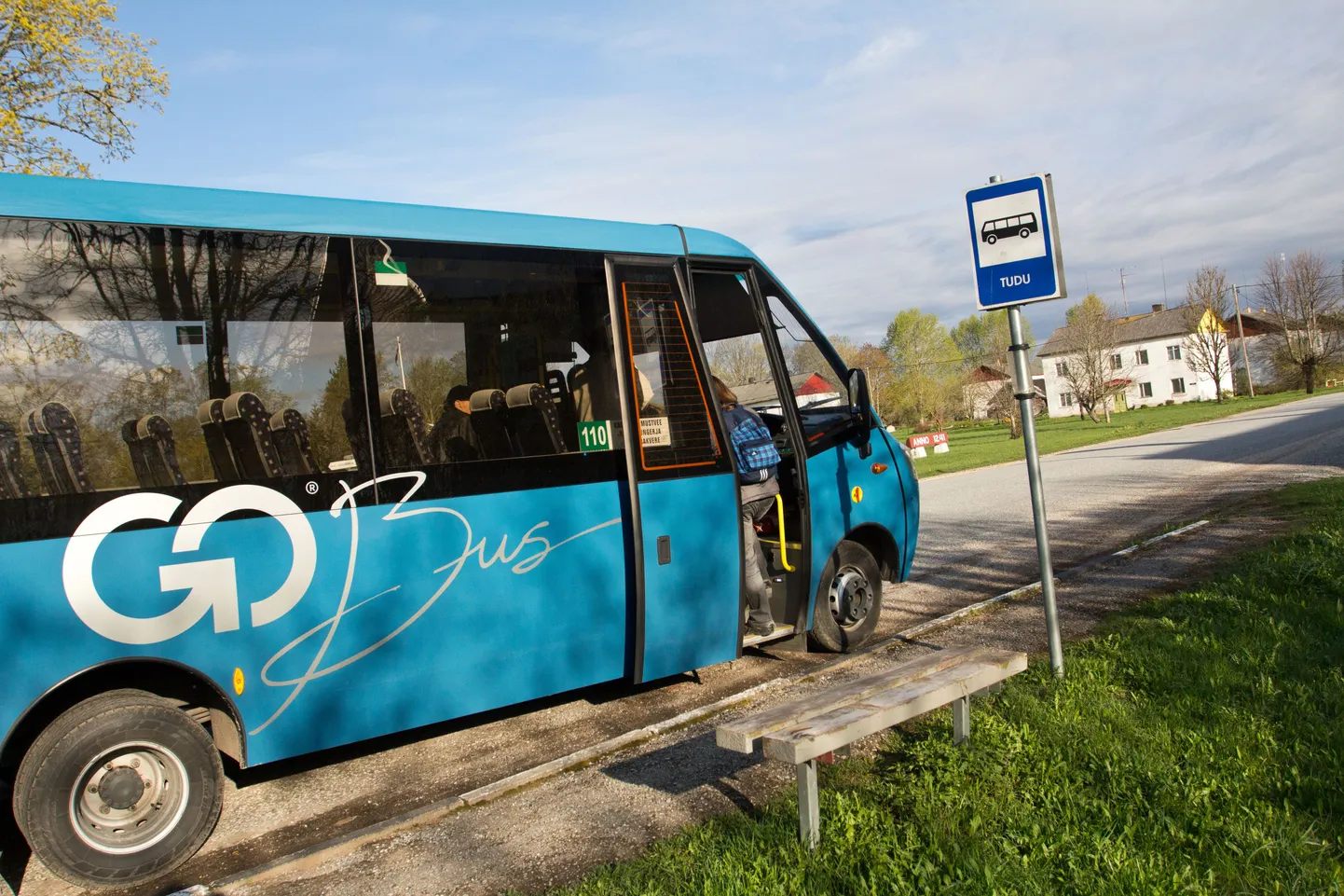 Go Bus.