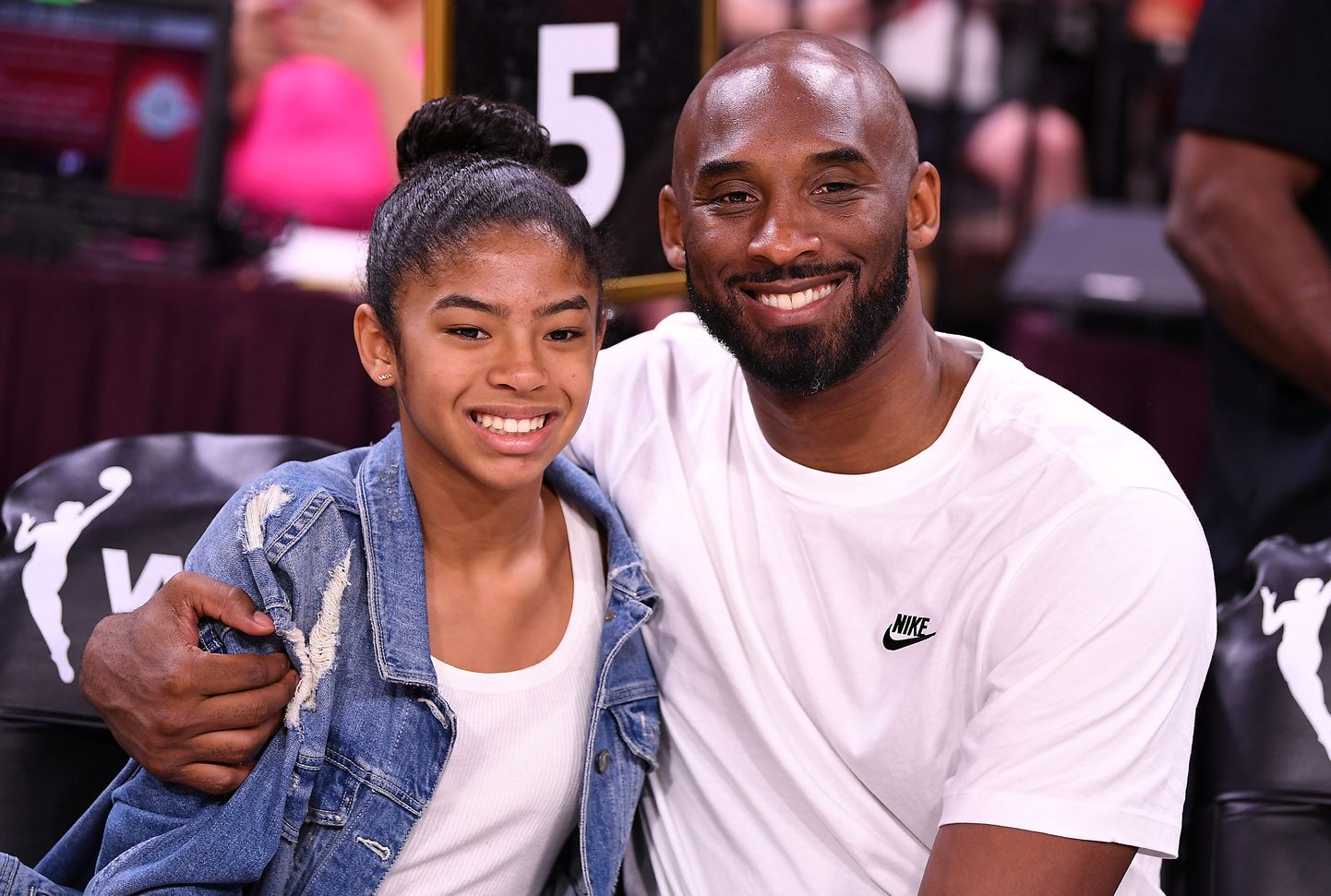 Kobe Bryant ja tütar Gianna hukkusid 2020. aasta 26. jaanuaril kopteriõnnetuses.