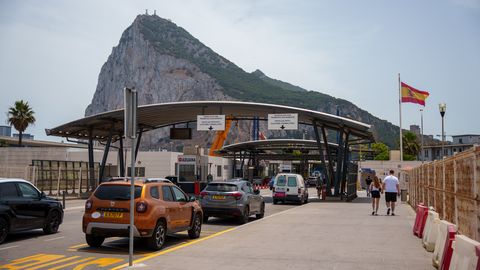 Hispaania kõrvaldas maksuparadiiside nimekirjast Gibraltari, lisas Venemaa