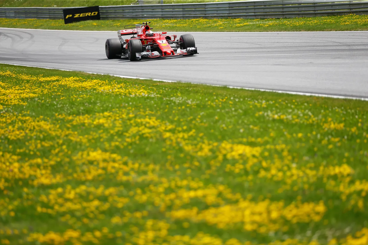 Kimi Räikkönen lõpetas Austria GP viiendana.