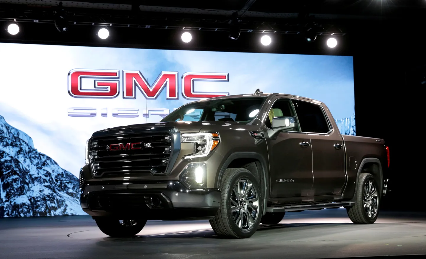 General Motorsi GMC Sierra pickup