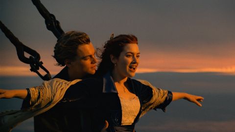 FILMIDE TELGITAGUSED ⟩ Põhjus, miks pidi Kate Winslet «Titanicu» võtetel oma käekarvad maha ajama