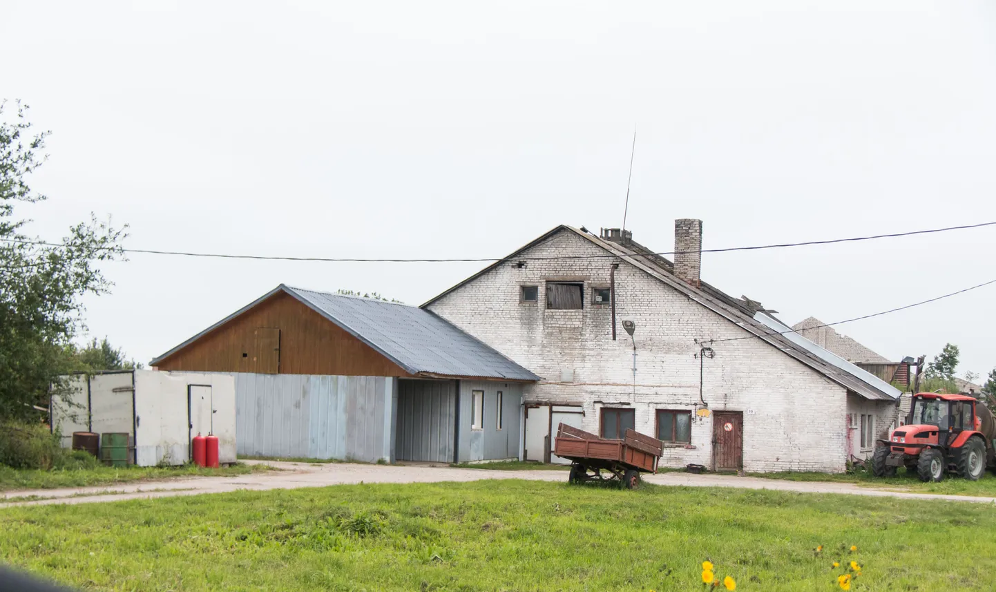 Kallukse farm.