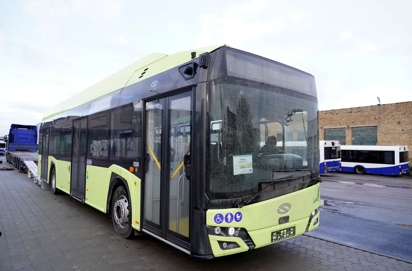 В Ригу доставлены первые электробусы Rīgas satiksme