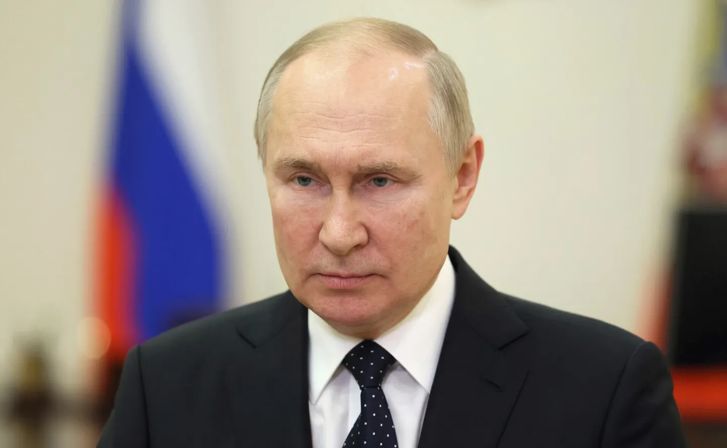 Kara noziedznieks Vladimirs Putins.