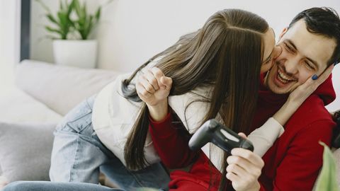 PODCAST ⟩ Miks mängida üksi, kui saab seda teha koos sõbraga?