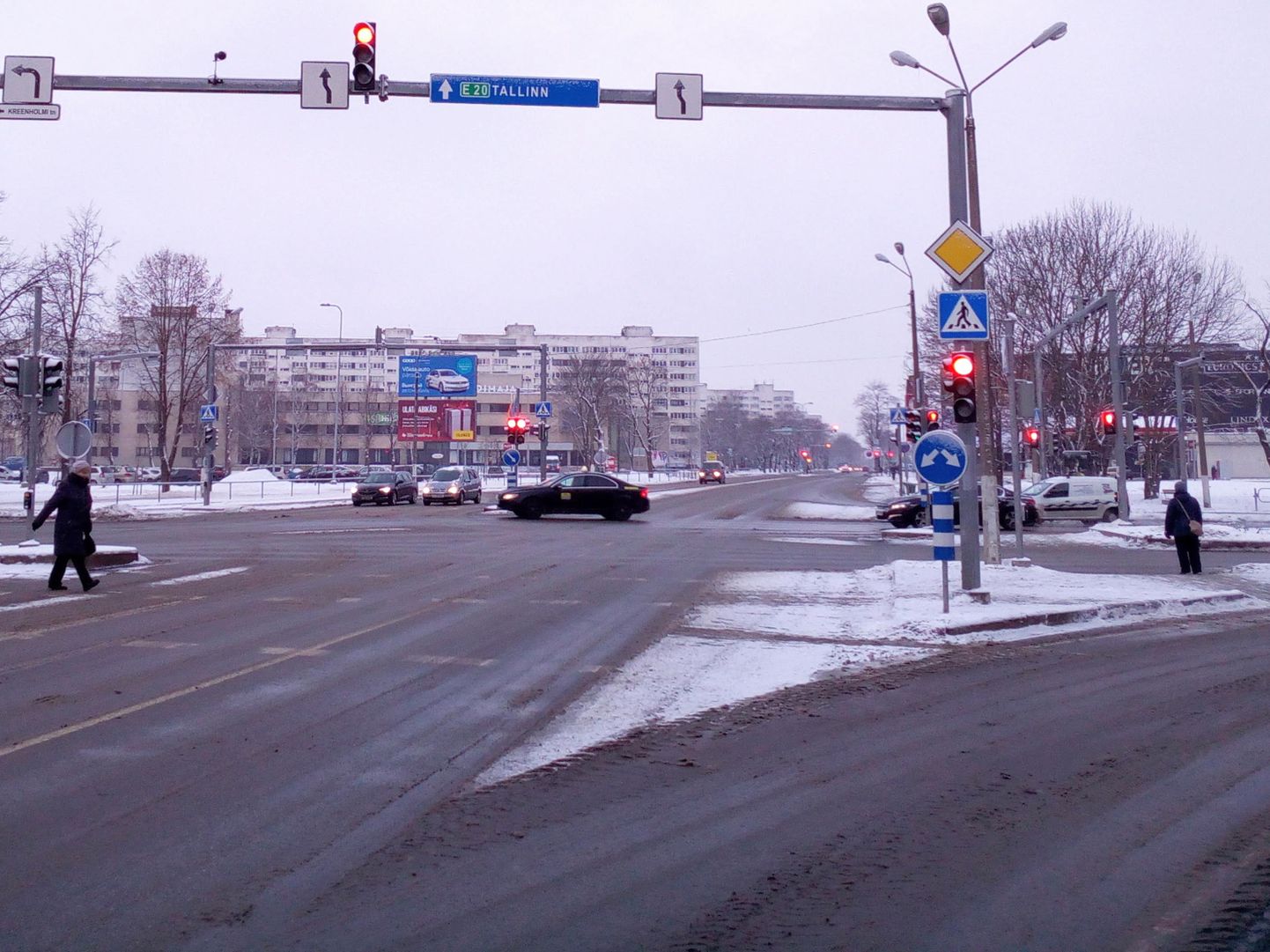 Светофоры на Таллиннском шоссе в Нарве теперь управляются централизовано.