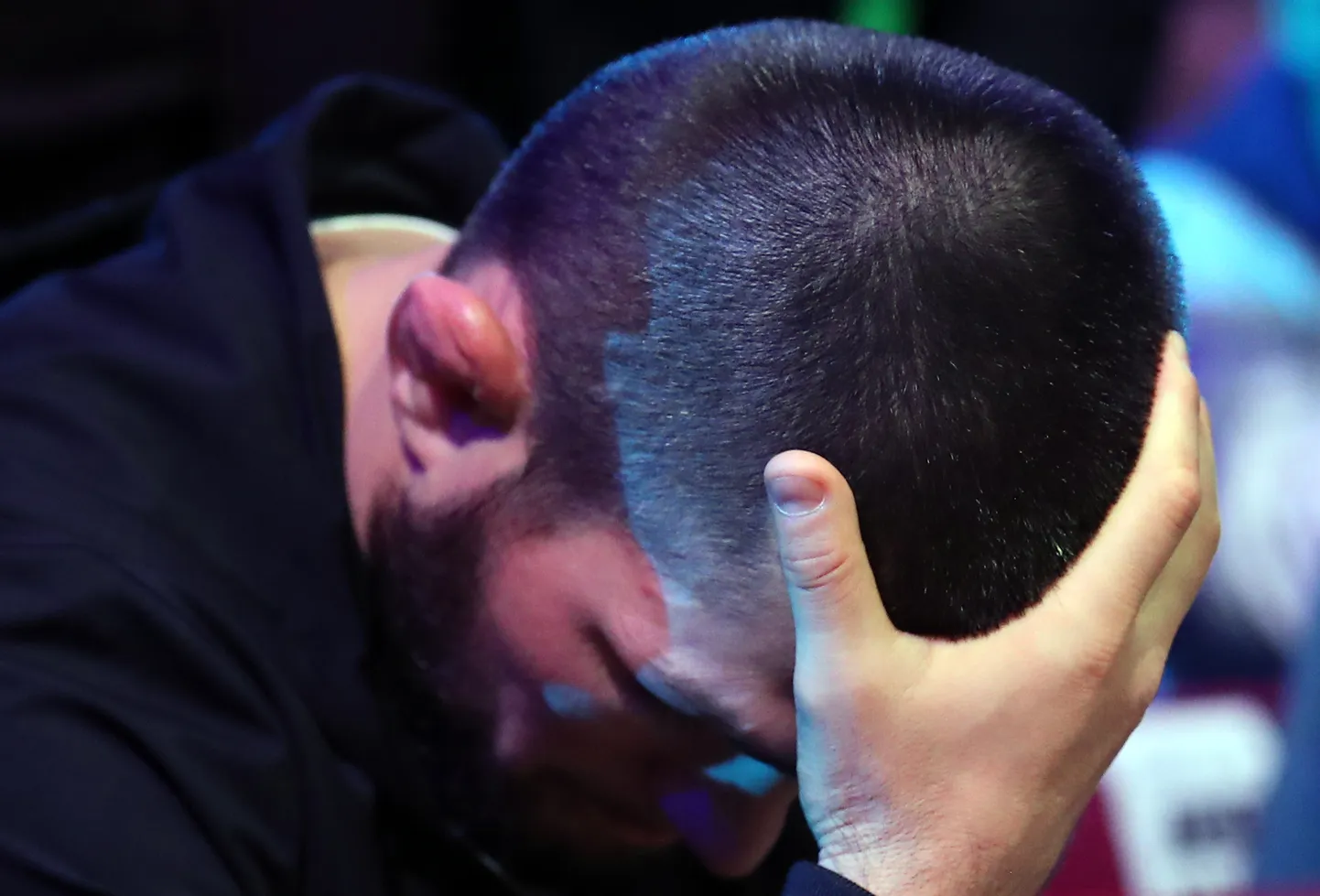 Habib Nurmagomedov soovitas oma vabavõitlejast sõbral Frankie Edgaril karjäär lõpetada.
