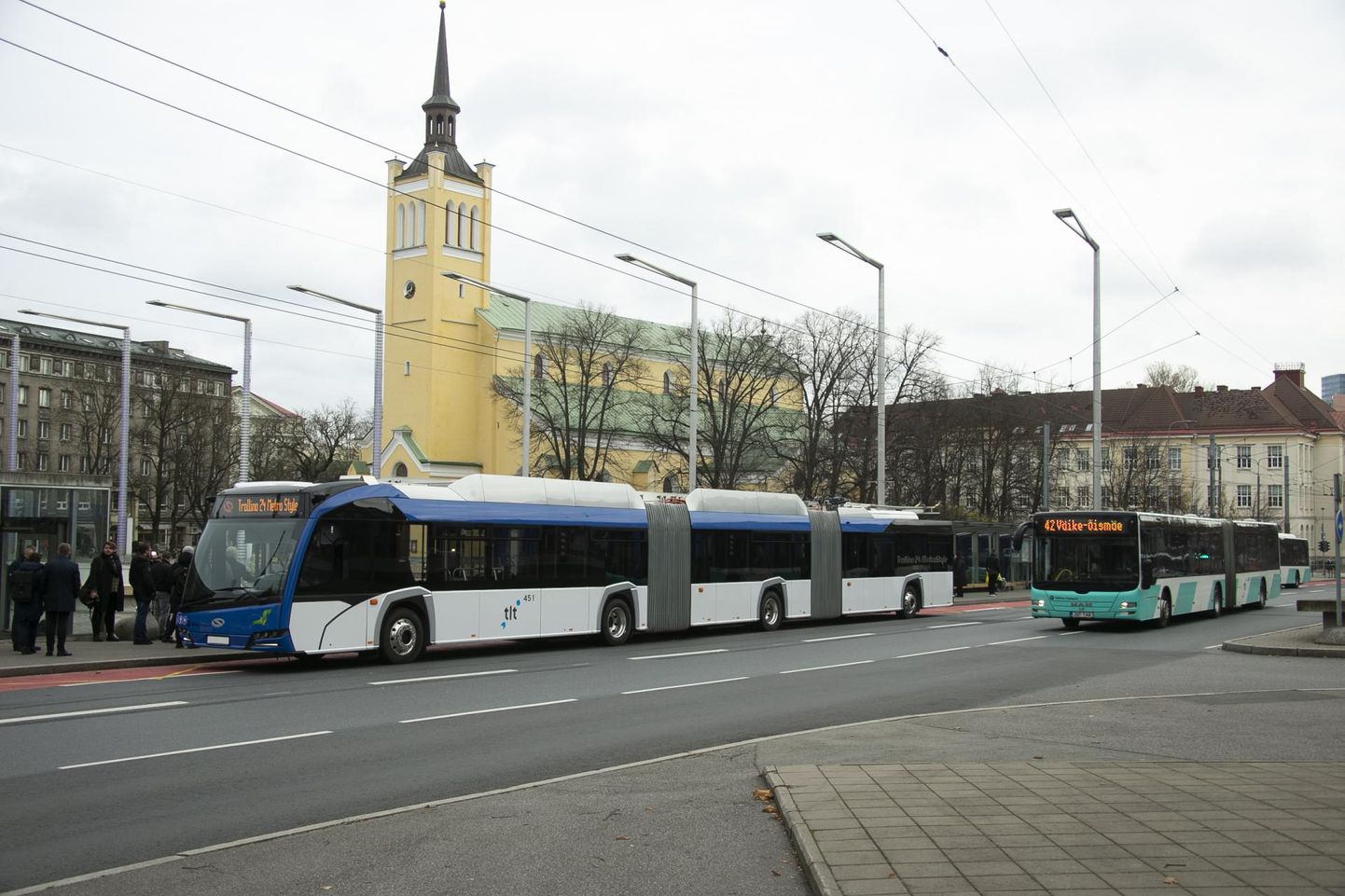 Uus trollibuss Trollino 24 MetroStyle hakkab esmaspäevast sõitma 1. liinil. 