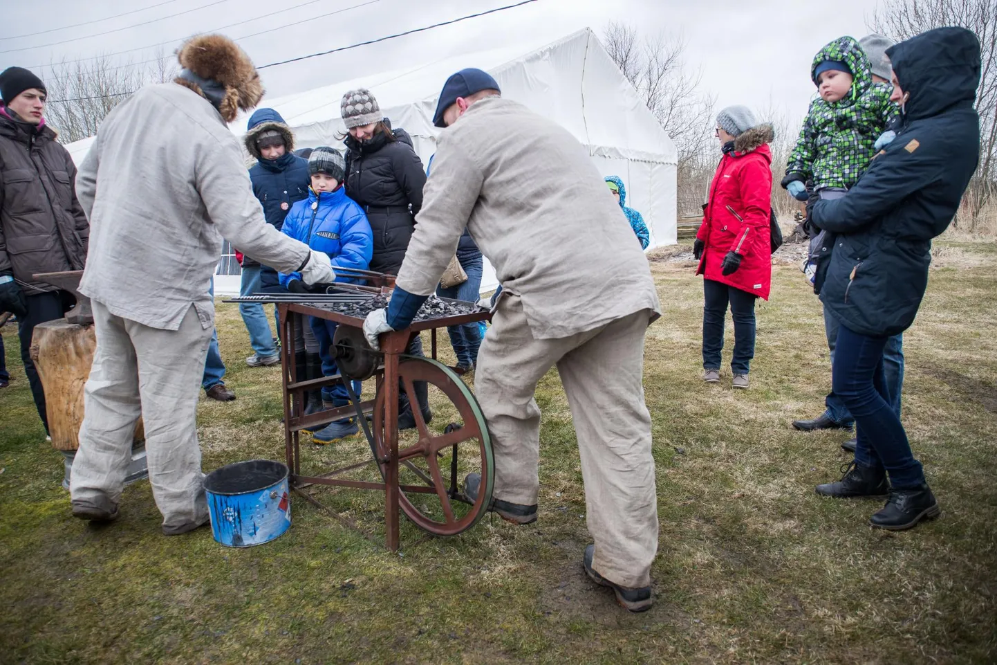 Avatud kalasadamate päeval saab kaasa osta ning maitsta värsket kala ja kalatooteid.
Erik Prozes/Pm/scanpix Baltics