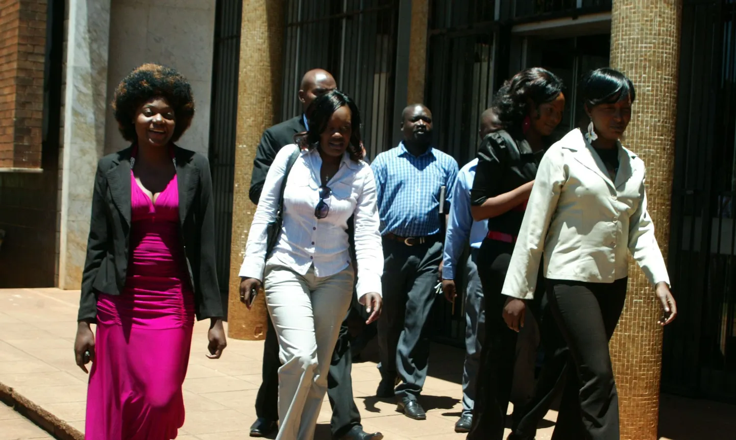 Kohtualused Sophie Nhokwara (26), Netsai Nhokwara (24) ja Rosemary Chakwizira (28).