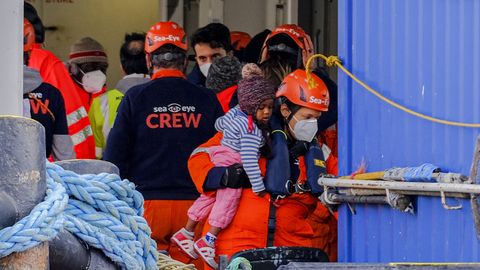 Itaalia: Liibüast võib üle Vahemere teele asuda ligi 700 000 migranti