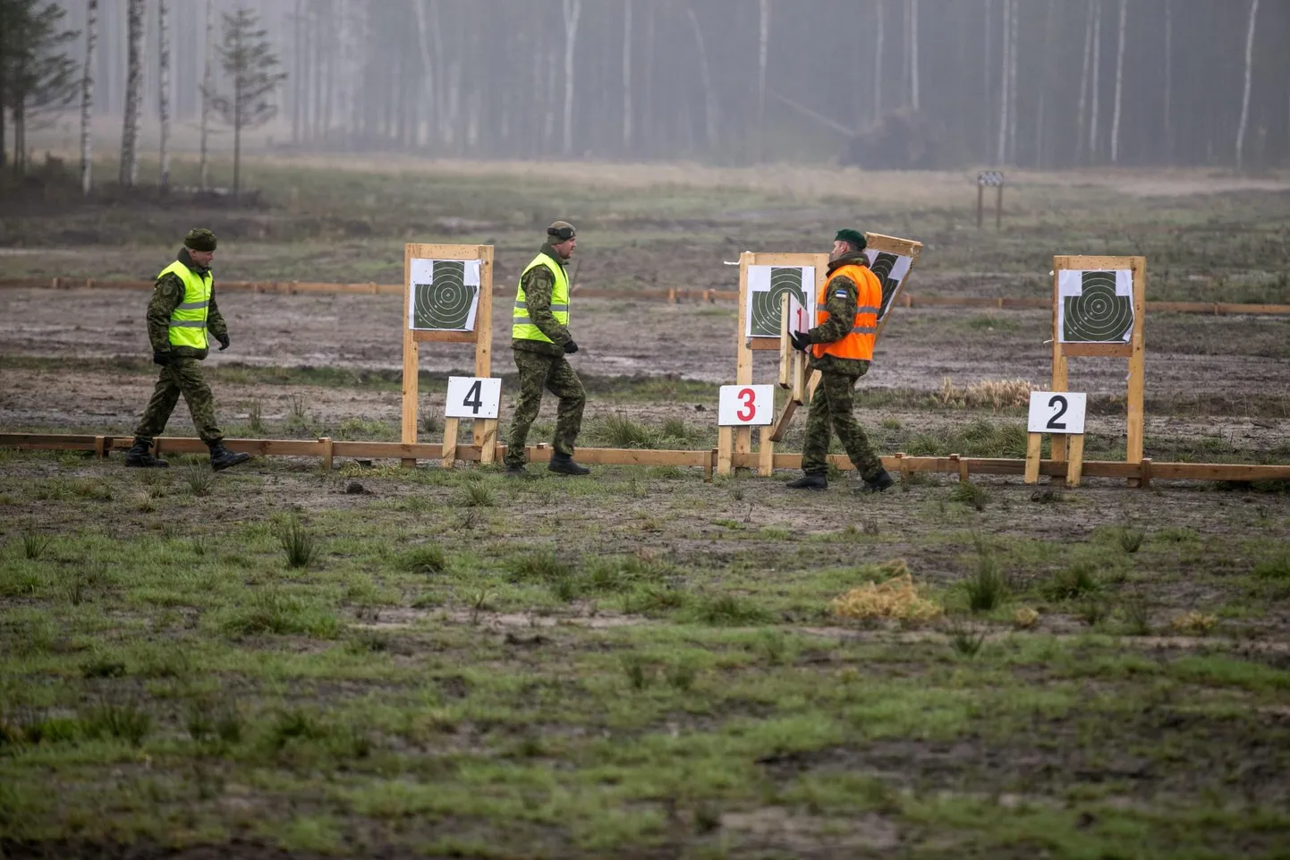 Saarde vallas asub Kikepera harjutusväli.