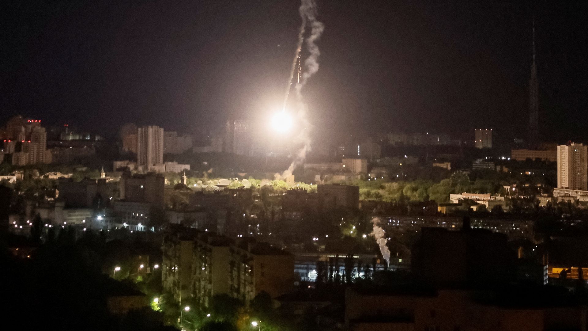 Kyiv rocked by early morning Russian missile strike