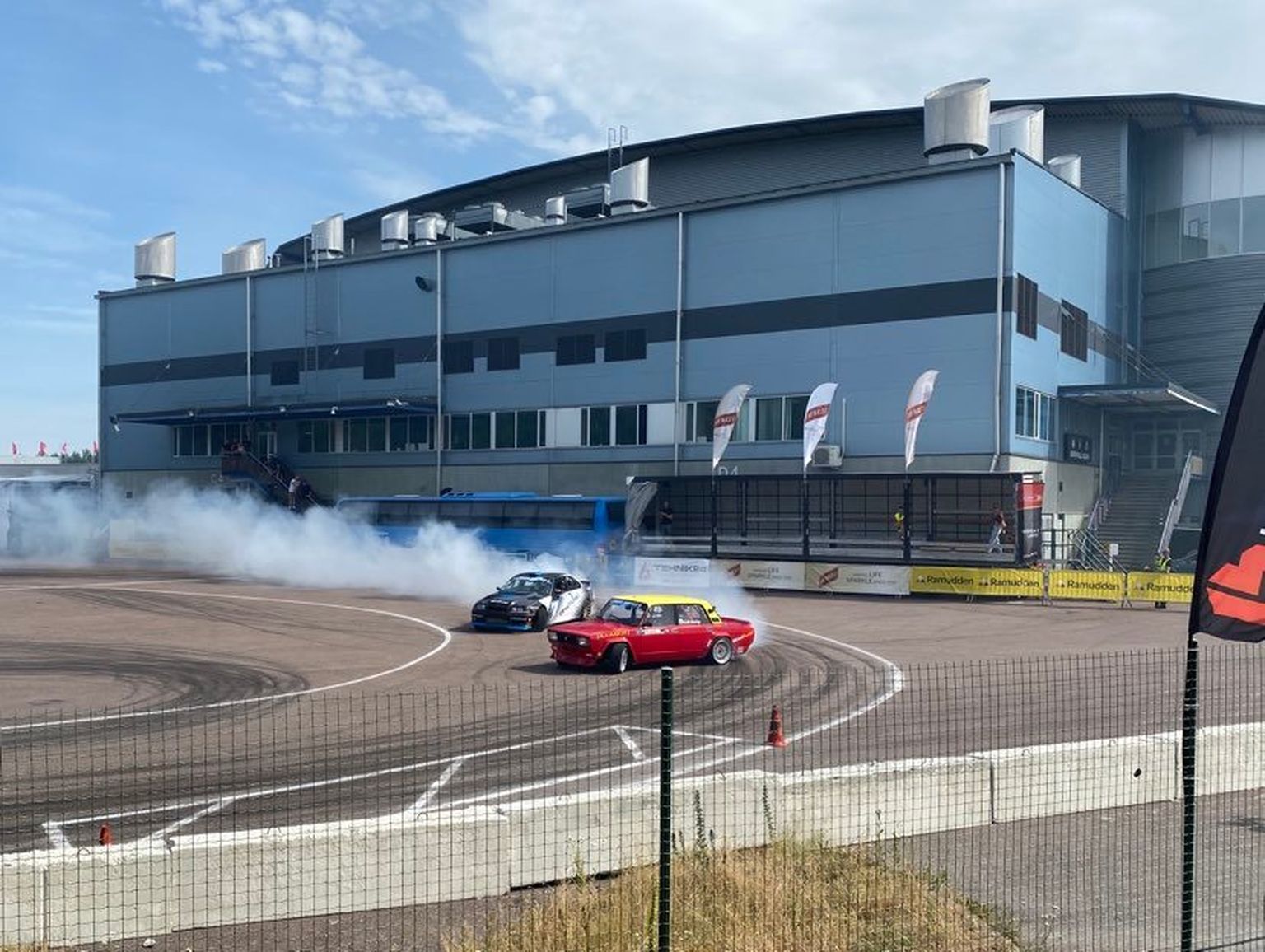 «Suurhalli drift» Saku suurhallis, 1. juuli 2022.