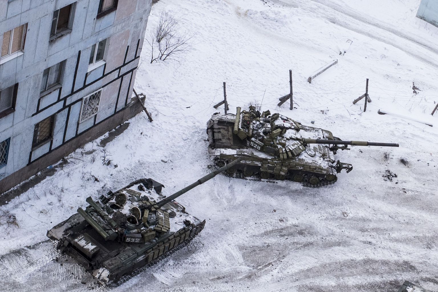 Ukraina armee tankid Avdiievkas.