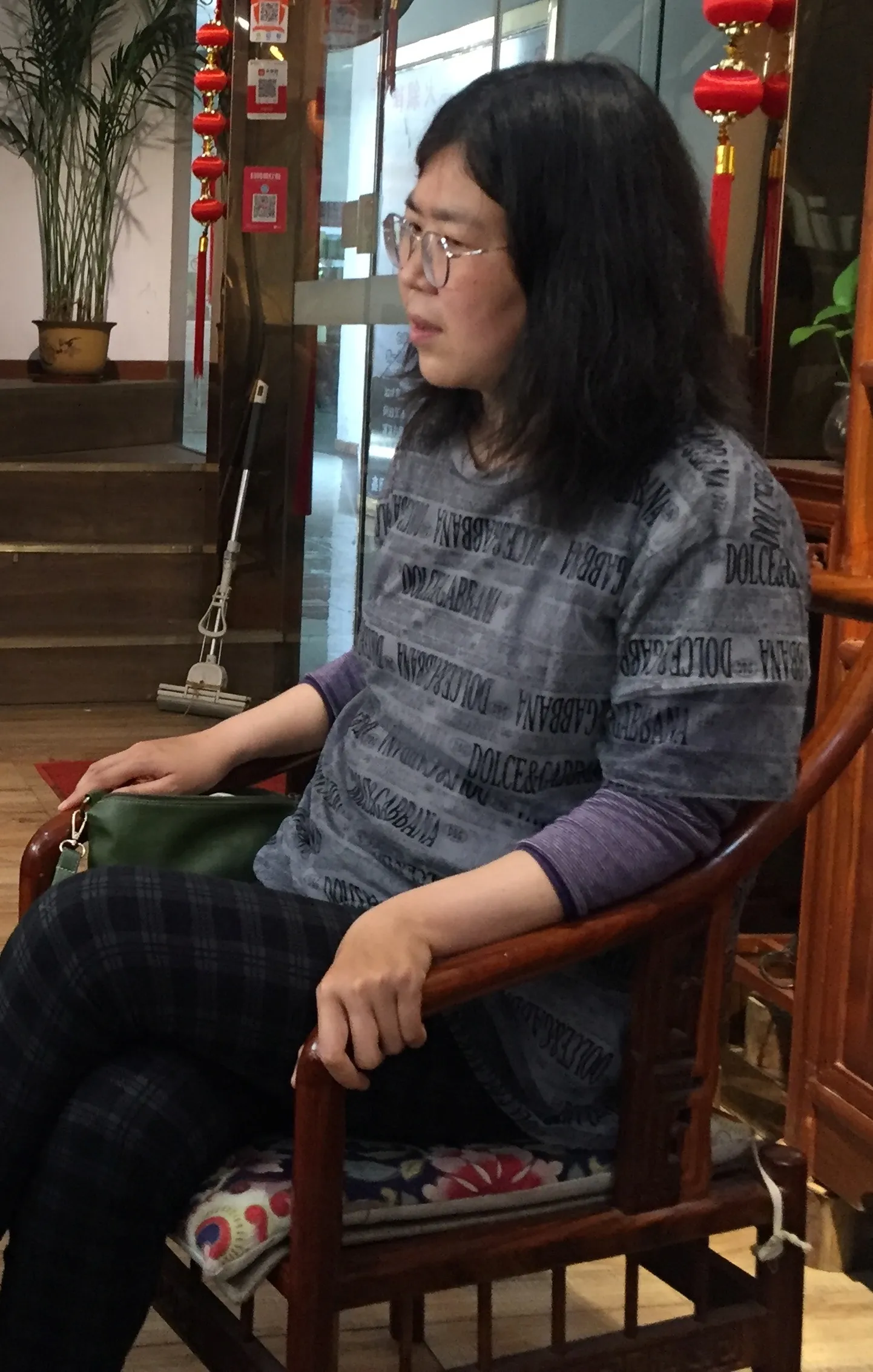 Juristist ajakirjanik Zhang Zhan Wuhanis 3. mail 2020.