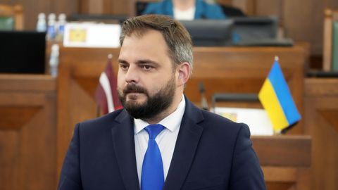 AMATPERSONU DEKLARĀCIJAS ⟩ Jurēvics pērn algā no Saeimas saņēmis 81 600 eiro