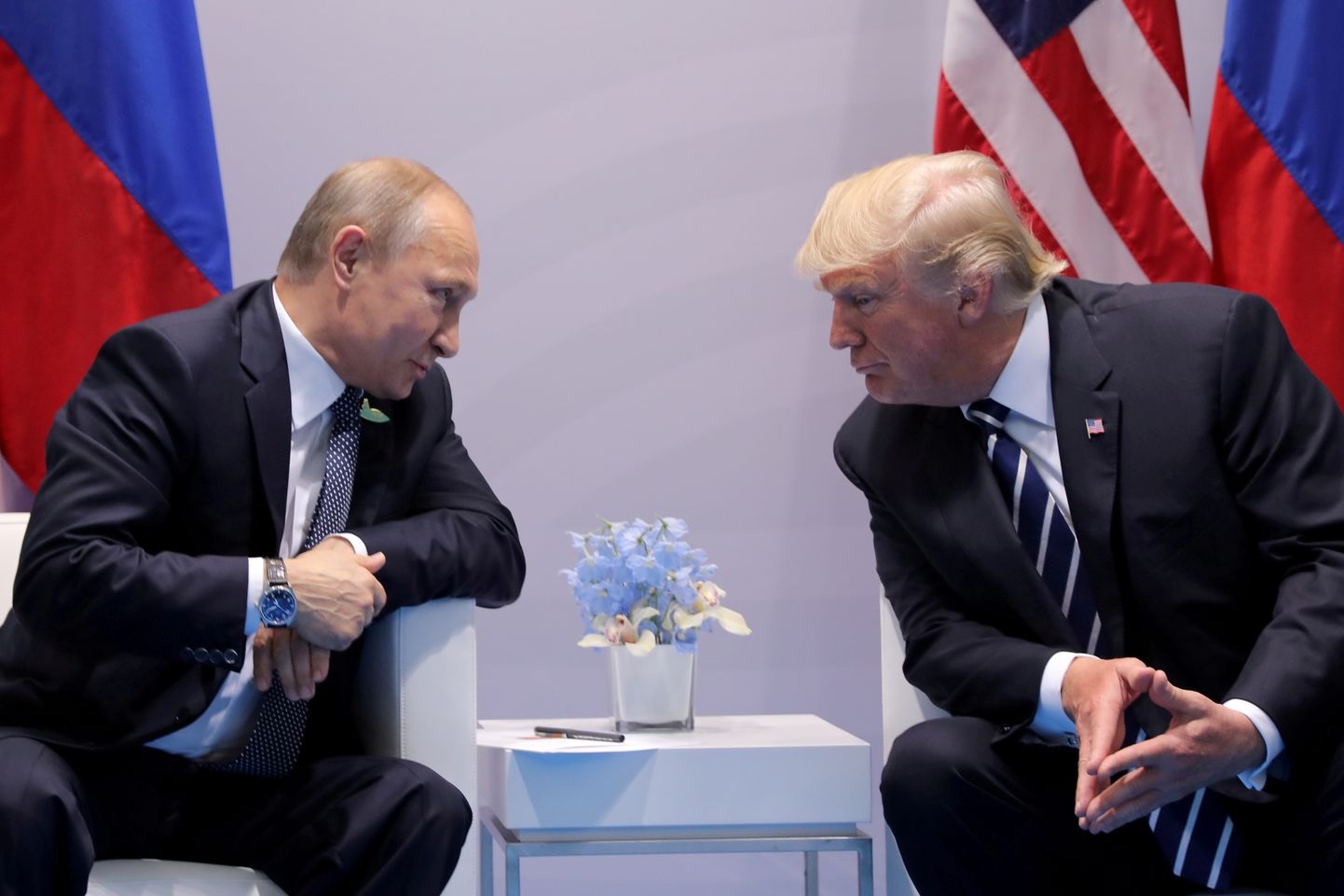 Vladimir Putin (vasakul) ja Donald Trump.
