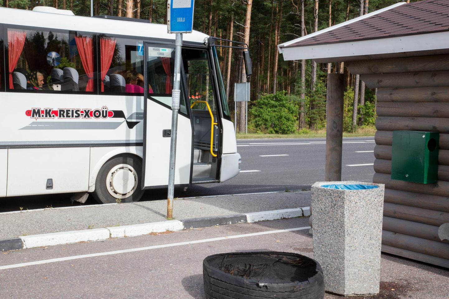 Tasuta bussisõit on toonud kaasa liinide optimeerimise, mistõttu maaliinide kasutajatel tuleb nuputada, kuidas sihtpunkti ja tagasi jõuda.