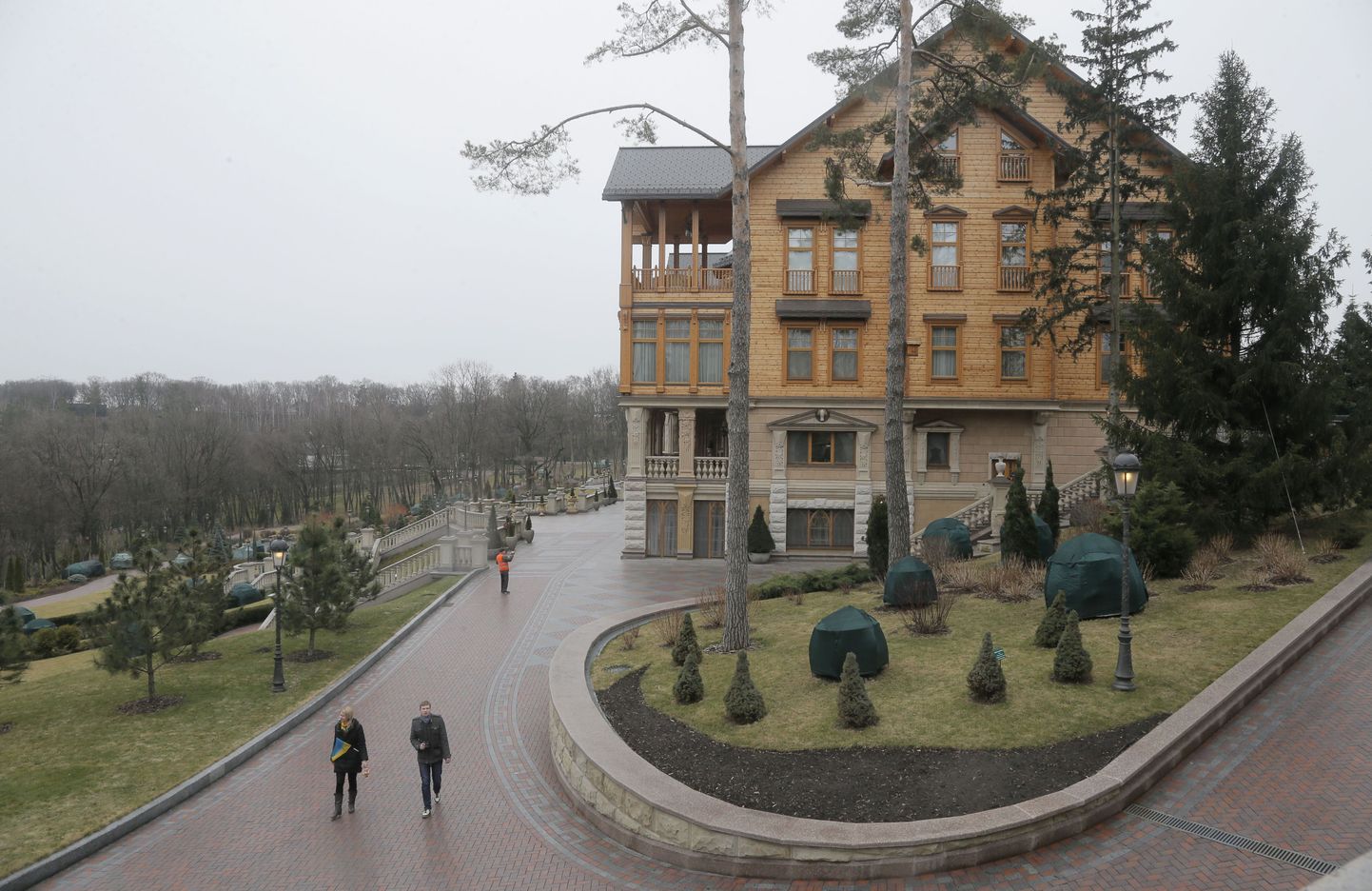 Резиденция Януковича в Межигорье.