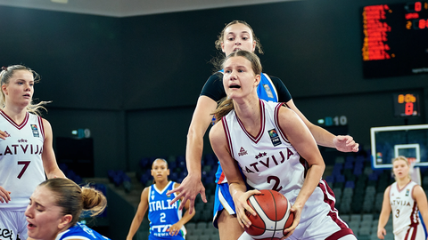 Latvijas U-16 basketbolistes cīnīsies par EČ medaļām