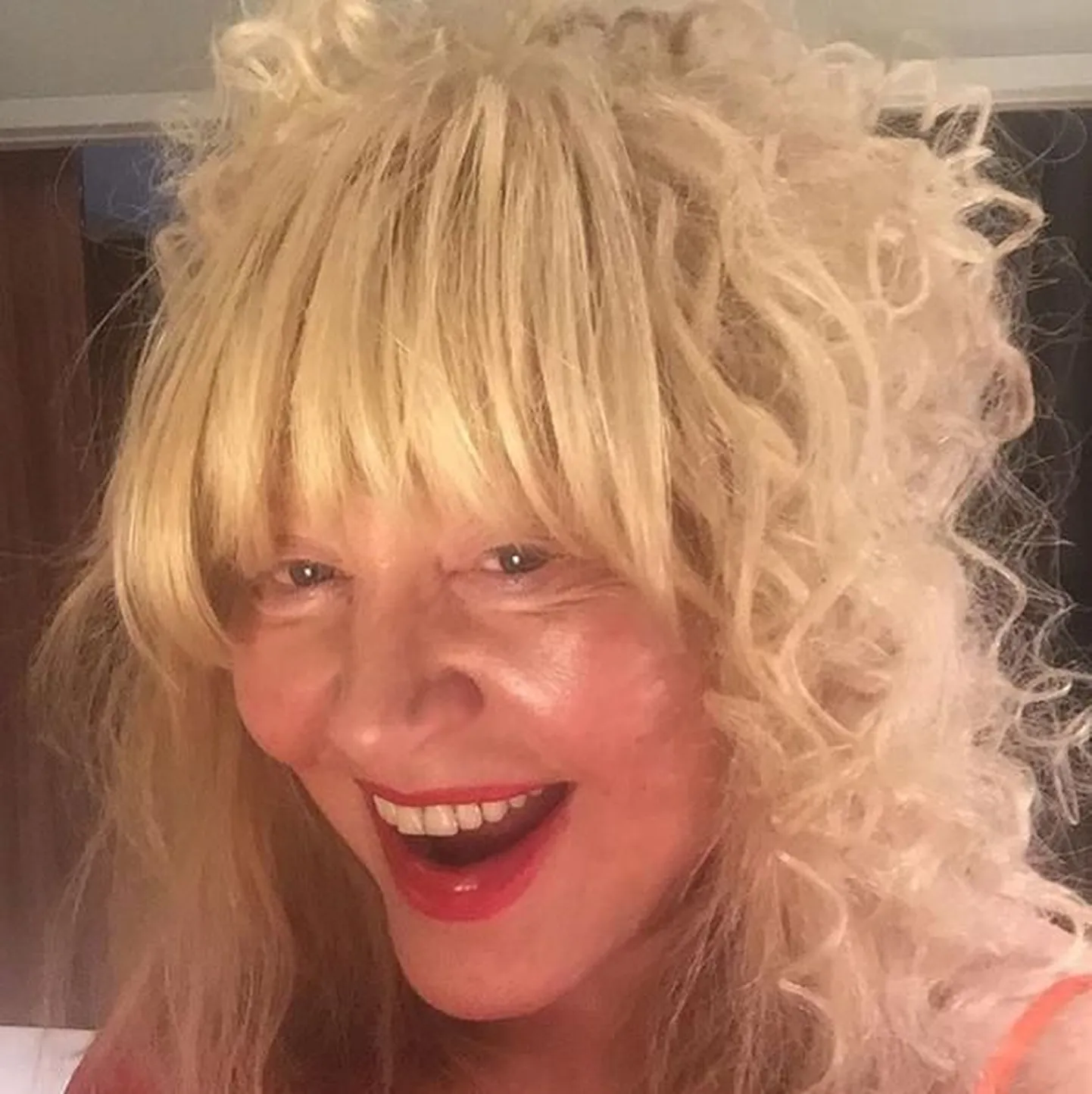 Алла Пугачева.