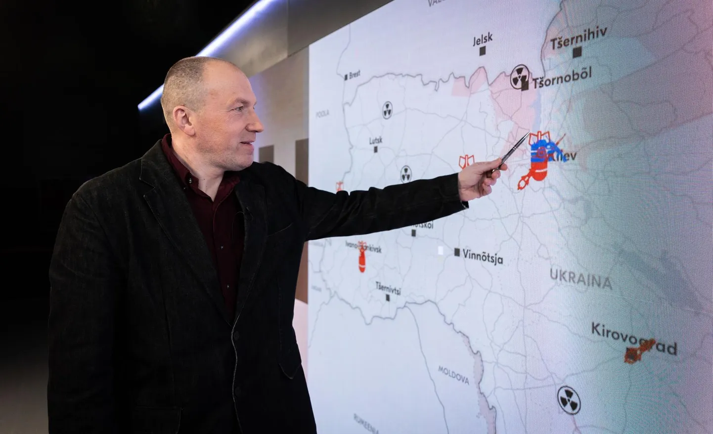 Ukraina sõja käigus üllatas Vene armee üllatanud ka Eesti asjatundjaid nagu Leo
Kunnas algajalike vigade tegemisega. Kreml võib vajada oma näokaotuse hüvitamiseks lähitulevikus märksa jõukohasemat sõjalist operatsiooni Baltikumi suunal.